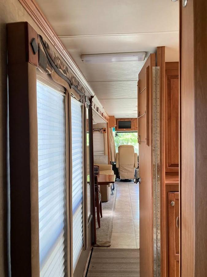 Used 2008 Tiffin Allegro Bay 37DB