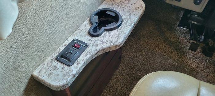 Used 2018 Fleetwood Flair LXE 30U