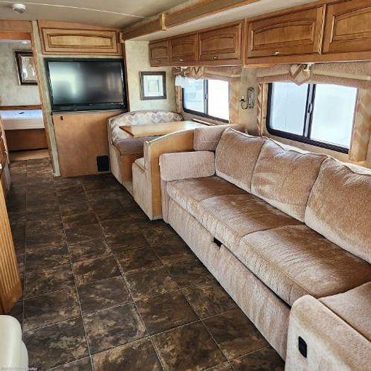 Used 2012 Winnebago SIGHTSEER 36V