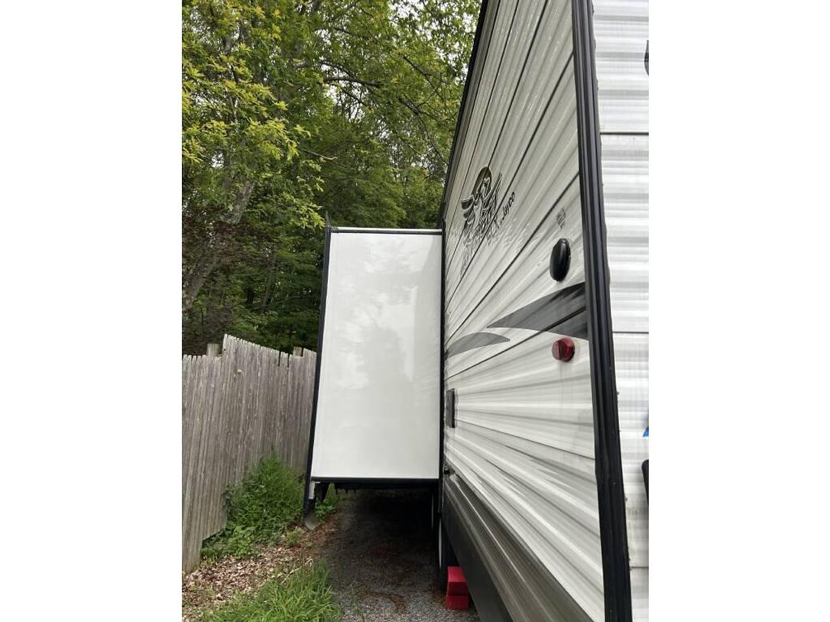 Used 2018 Jayco Jay Flight 28BHS Travel Trailer