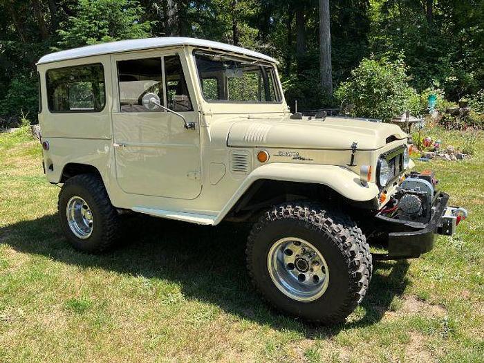Used 1969 Toyota Landcruisers FJ40