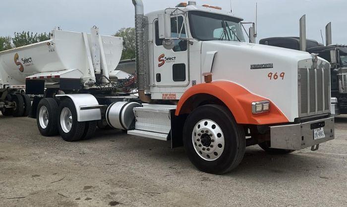 Used 2008 KENWORTH T800