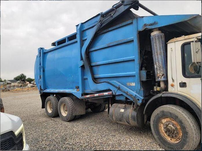 Used 2003 Mack MR600GK