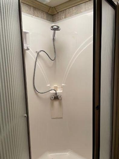 Used 2007 Coachmen Sportscoach Legend 40QS