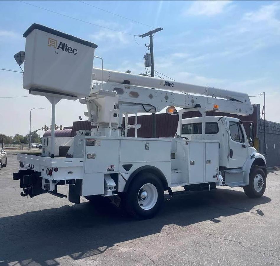 Used 2015 Freightliner M2 106 4x4 Boom