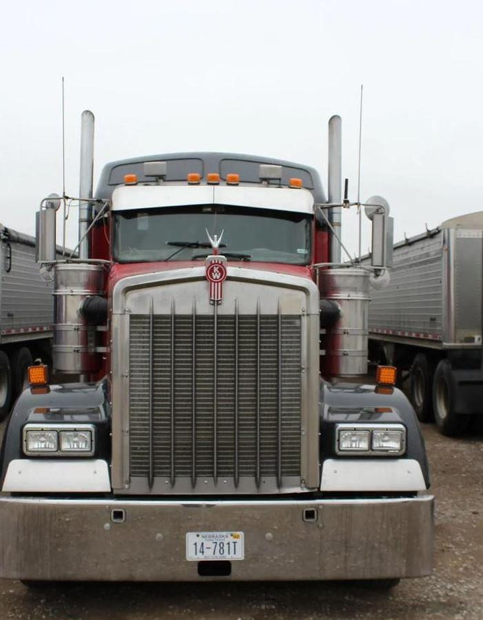 Used 2007 Kenworth W900L