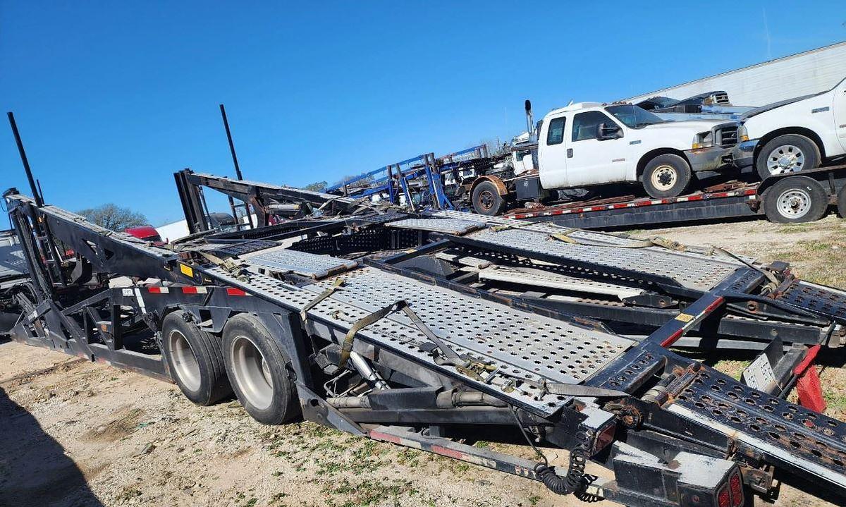 Used 2017 Volvo VAH64600 9 Car Hauler