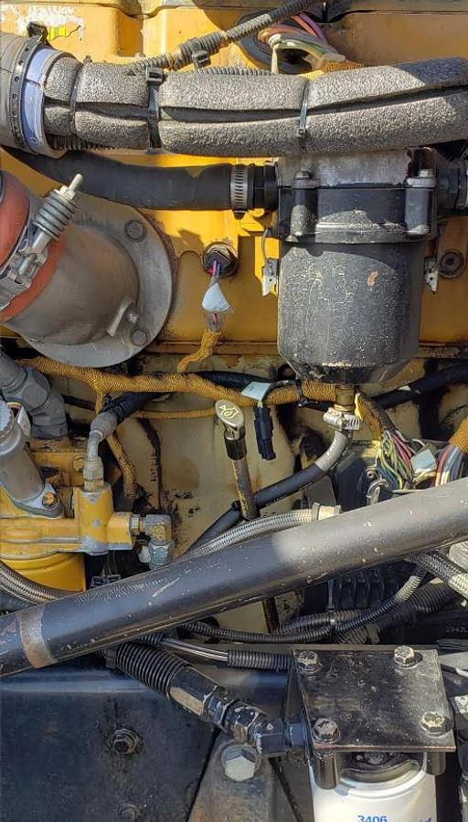 Used 2007 Peterbilt 379 EXHD Sleeper Semi Truck