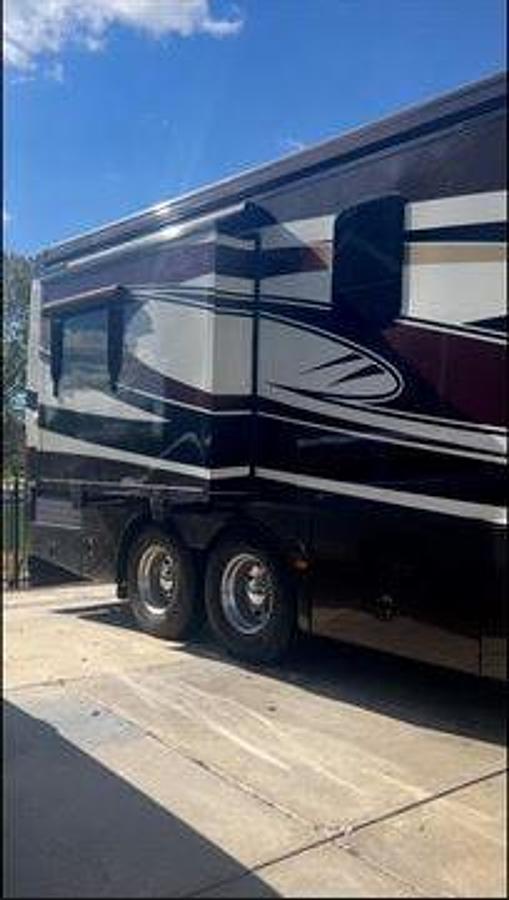 Used 2007 Newmar Essex 4510