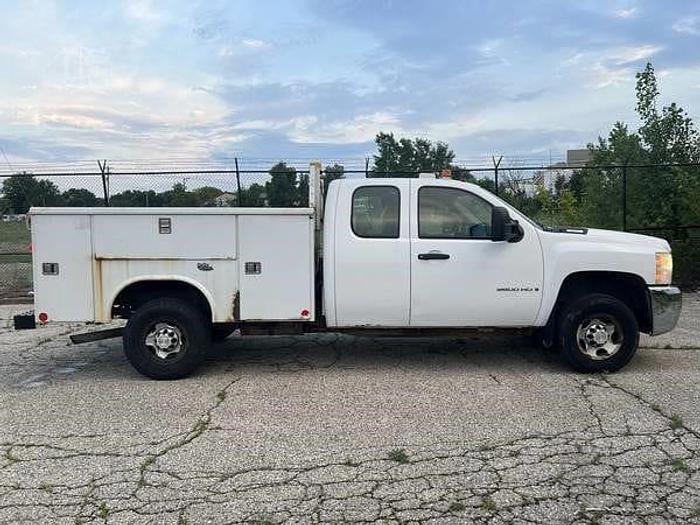 Used 2007 Chevrolet Silverado 2500 Service Truck
