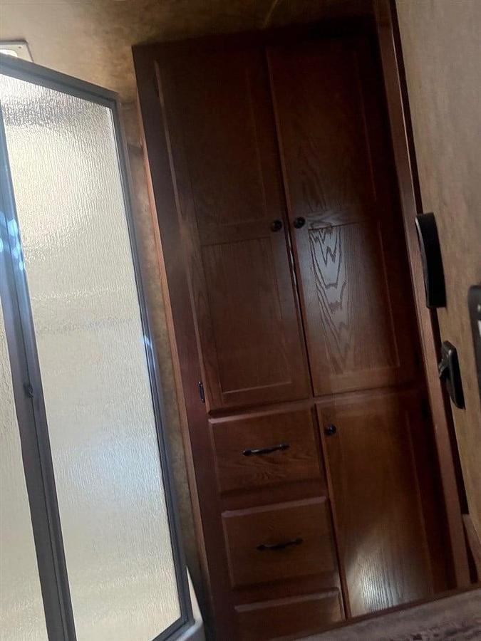 Used 2017 Lakota Charger 3 Horse Trailer with Living Quarters