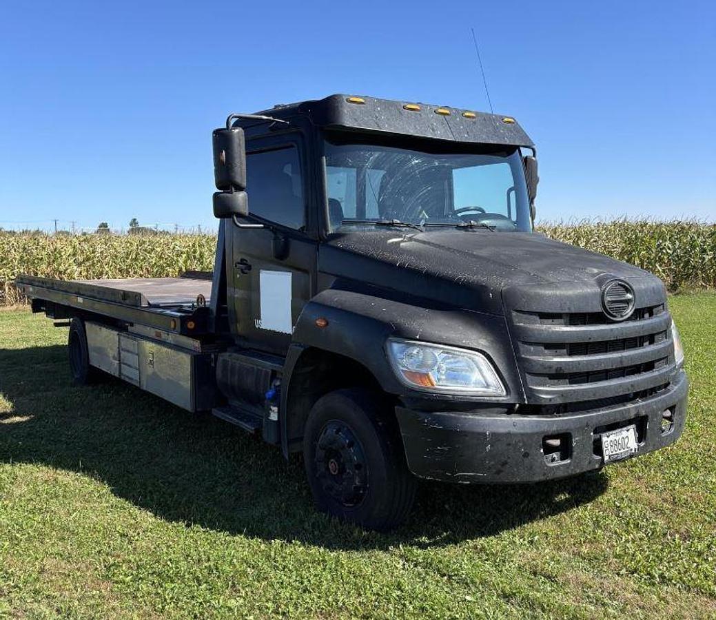Used 2016 Hino 258ALP Rollback Tow Truck