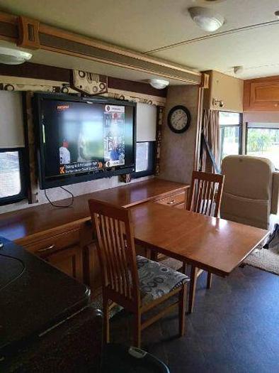 Used 2012 Winnebago Sightseer 33C