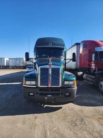 Used 2006 KENWORTH T600