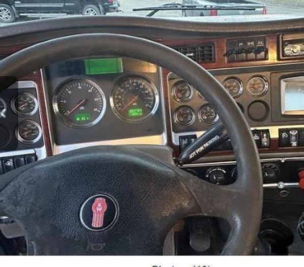 Used 2009 KENWORTH T800