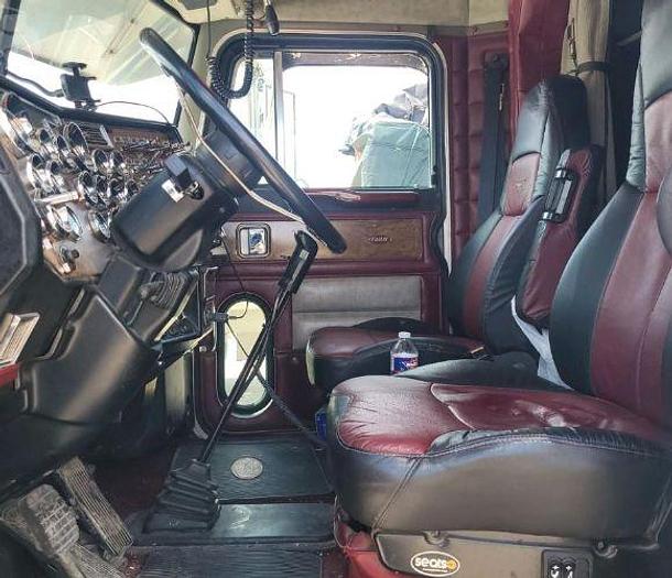 Used 2000 Peterbilt 379 Timpte Grain Hopper Trailer2000 PETERBILT 379 Sleeper Truck & 2023 Timpte Grain Hopper Trailer