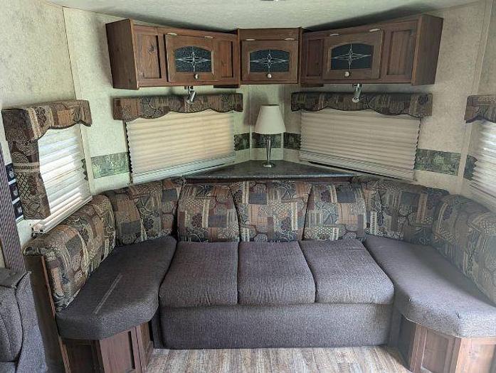 Used 2011 Forest River V Lite 26WRB