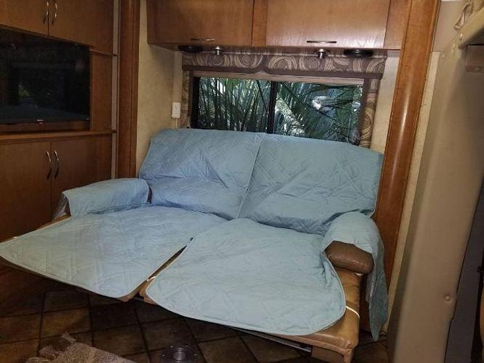 Used 2014 Thor Motor Coach Citation Sprinter 24SR