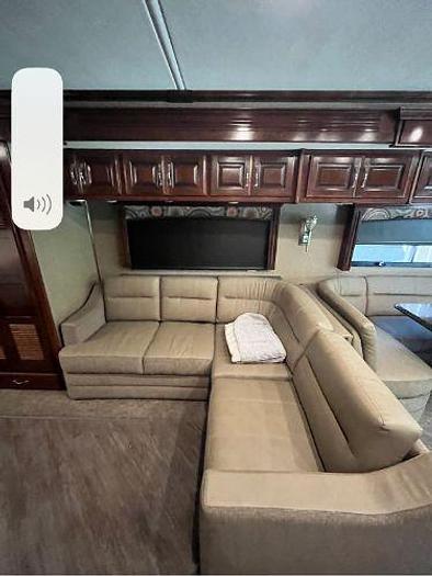 Used 2019 Fleetwood Pace Arrow LXE 38K