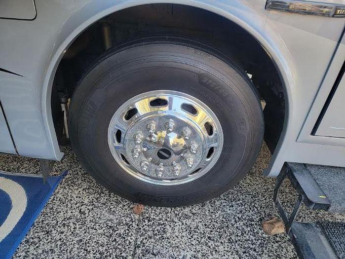 Used 2015 Tiffin Phaeton 40AH