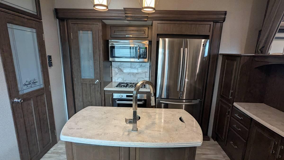 Used 2020 Grand Design Solitude 380fl