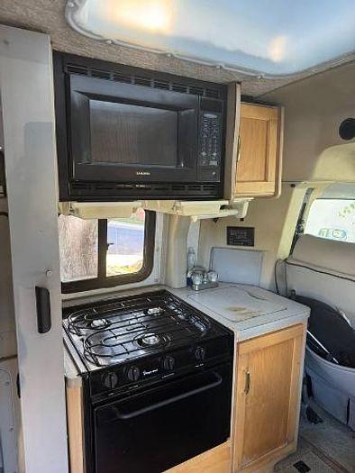 Used 2002 Volkswagen Rialta Motorhome