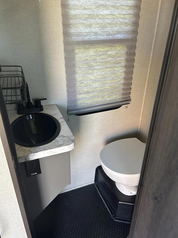 Used 2022 Grand Design Momentum 395MS
