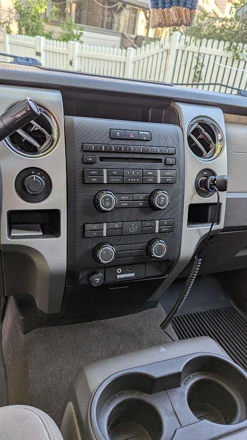 Used 2009 Ford F-150 XLT SuperCrew 4WD