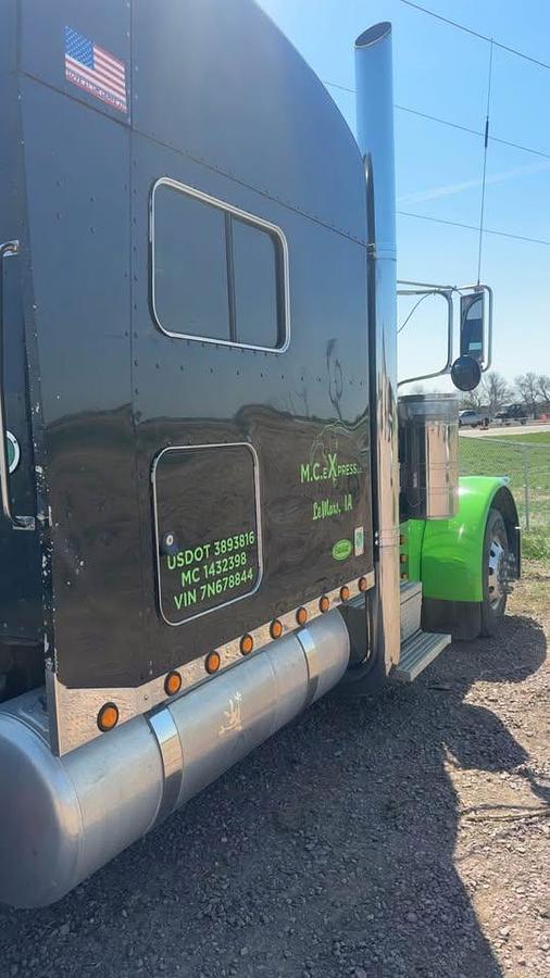 Used 2007 Peterbilt 379