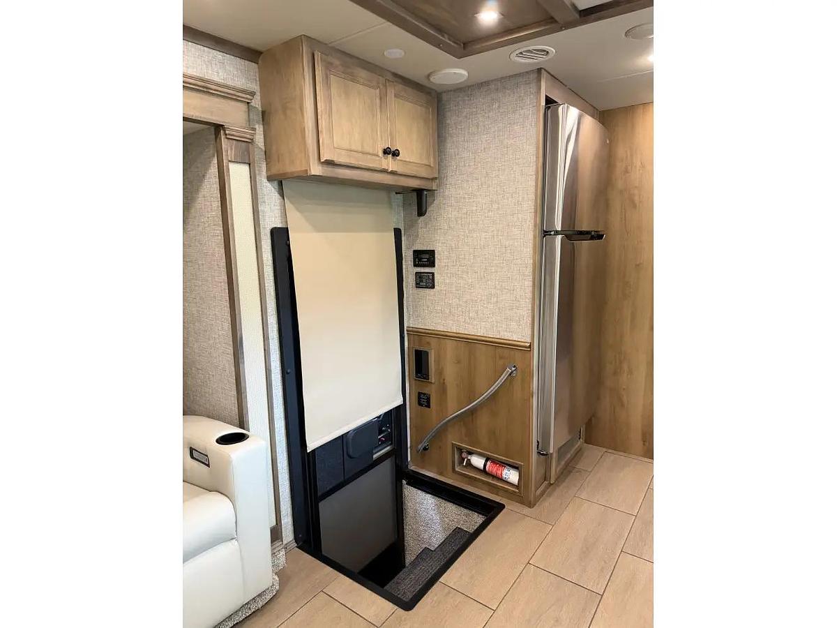 Used 2023 Tiffin Motorhomes Allegro Bay 38CB