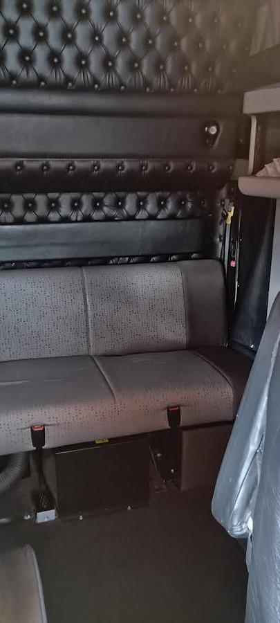 Used 2022 Kenworth W900L Sleeper Semi Truck