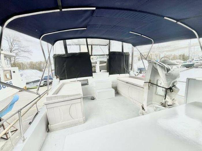 Used 1970 Tollycraft CB Tri Cabin