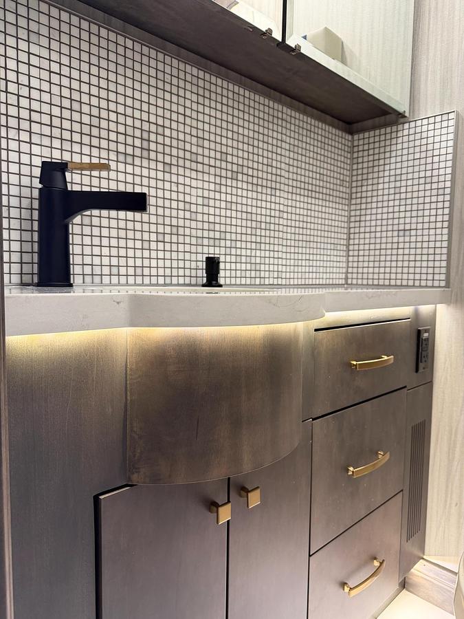 Used 2024 Tiffin Zephyr 45FZ