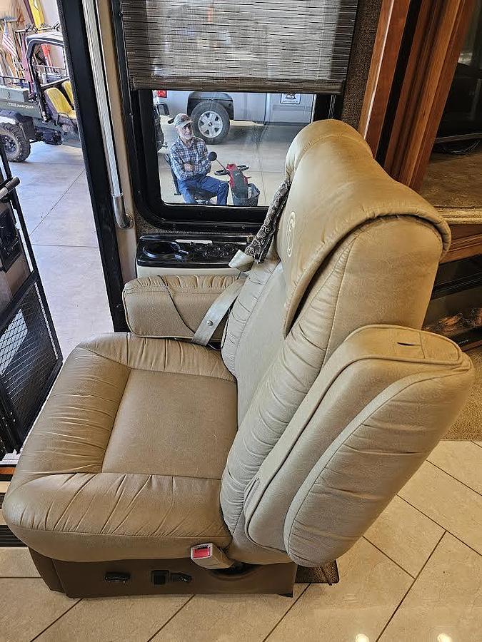 Used 2016 Tiffin Motorhomes Allegro Bus 40SP