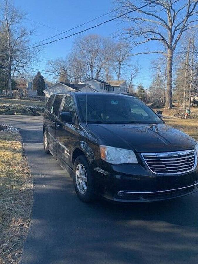 Used 2012 Chrysler Town & Country Touring