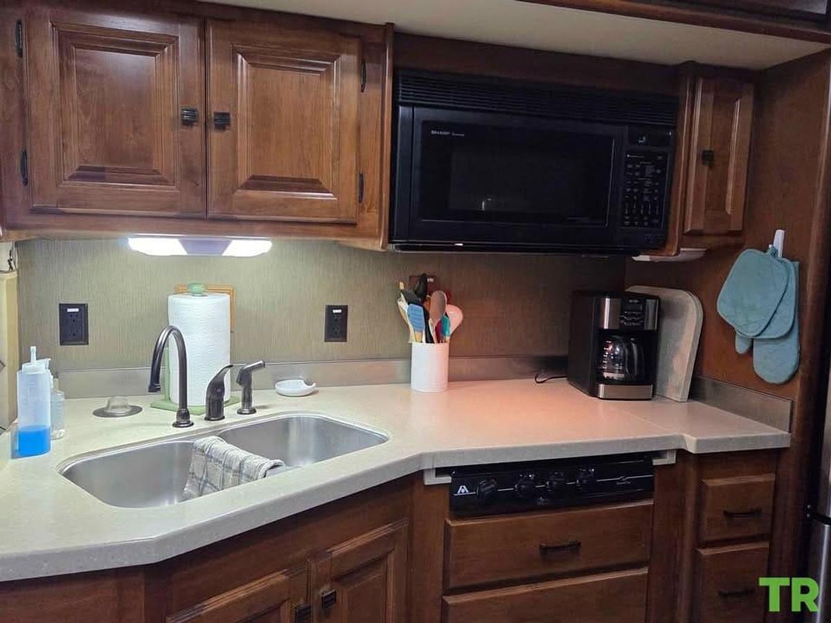 Used 2013 Tiffin Allegro Open Road 33AA Class A Motorhome