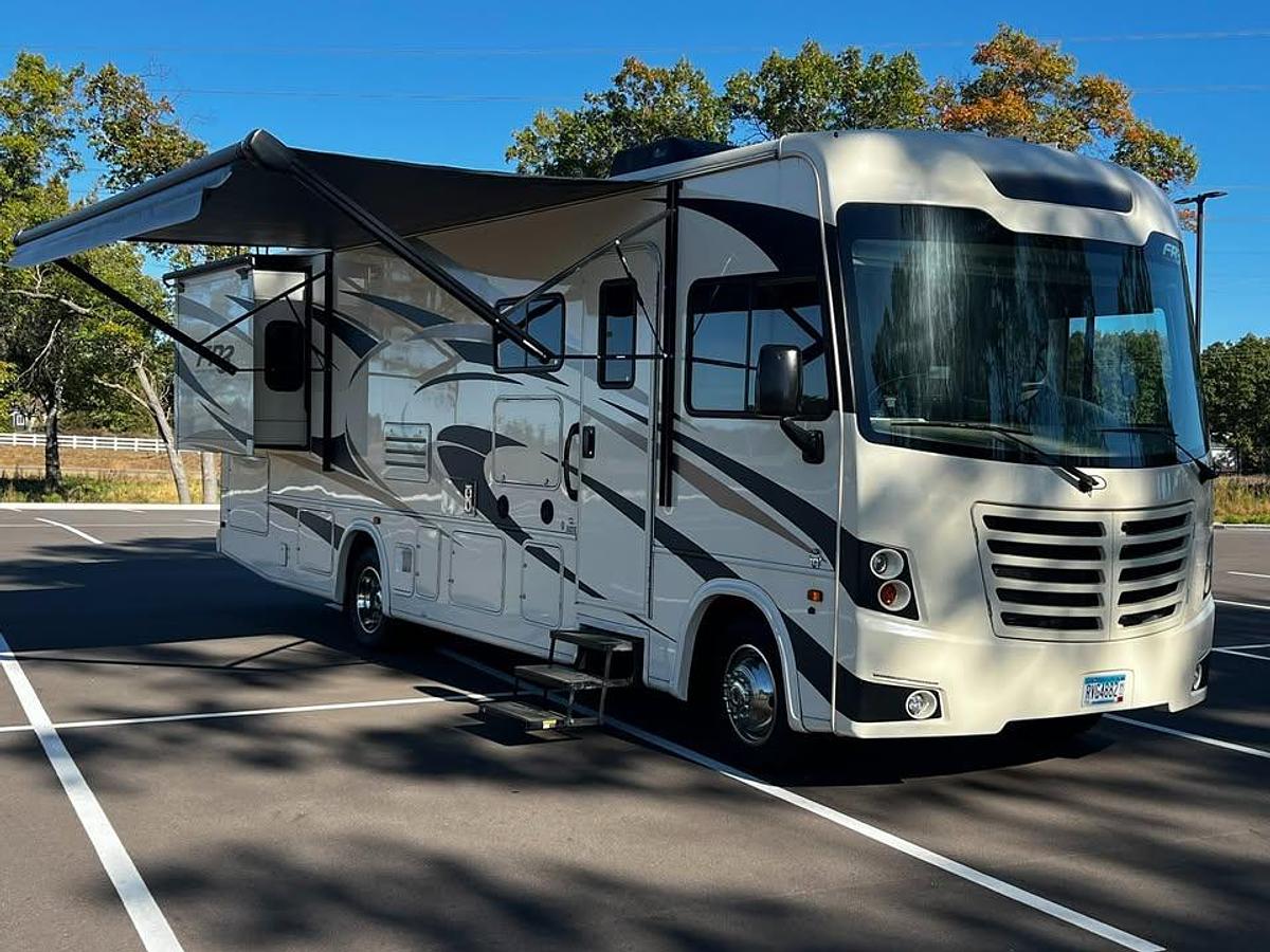 Used 2018 Forest River FR3 30DS