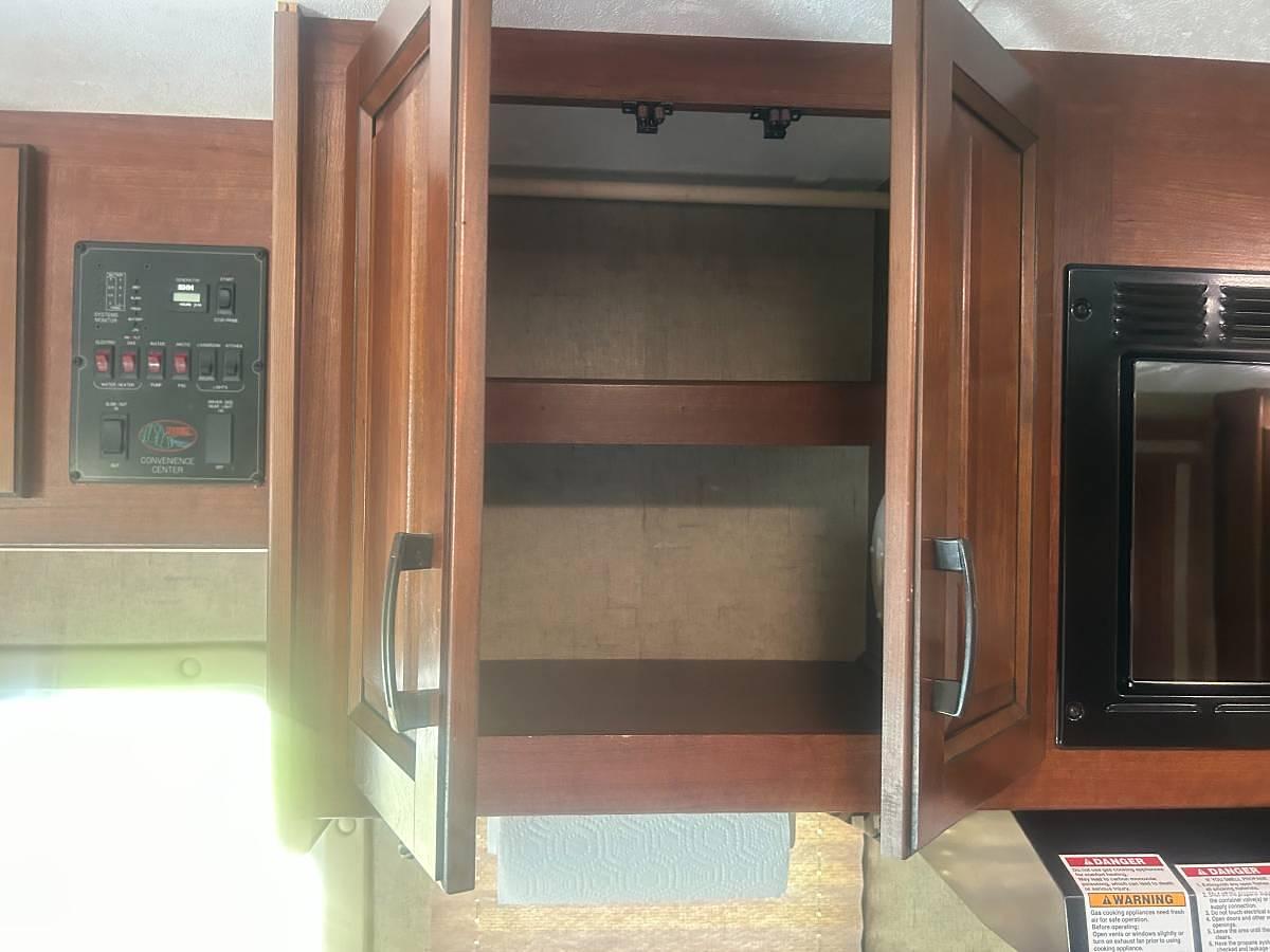 Used 2016 Forest River Sunseeker 2290S