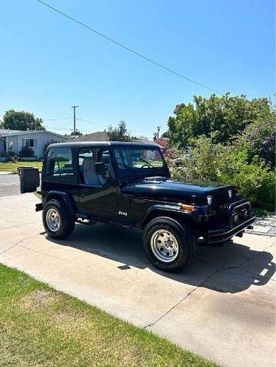 Used 1995 Jeep Wrangler SE