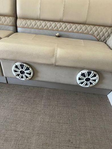 Used 2021 Ranger Reata 220C