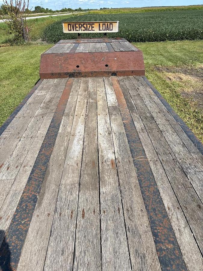 Used 2012 Fontaine Renegade Removable Gooseneck Trailer