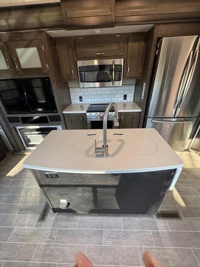 Used 2020 Keystone Montana High Country 385BR Fifth Wheel