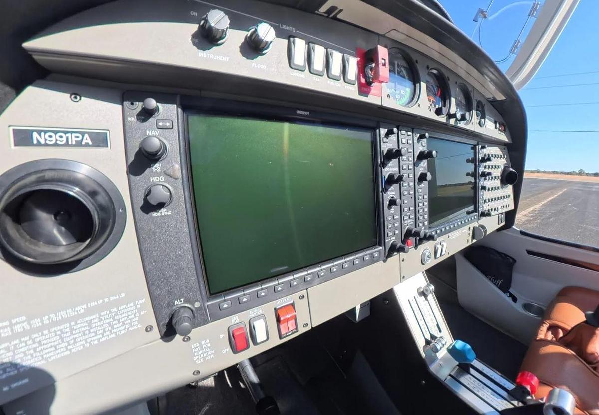 Used 2008 Diamond DA40 XLS