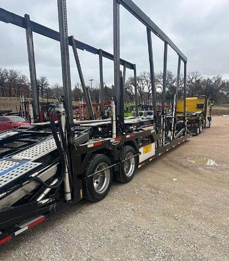 Used 2018 Peterbilt 389