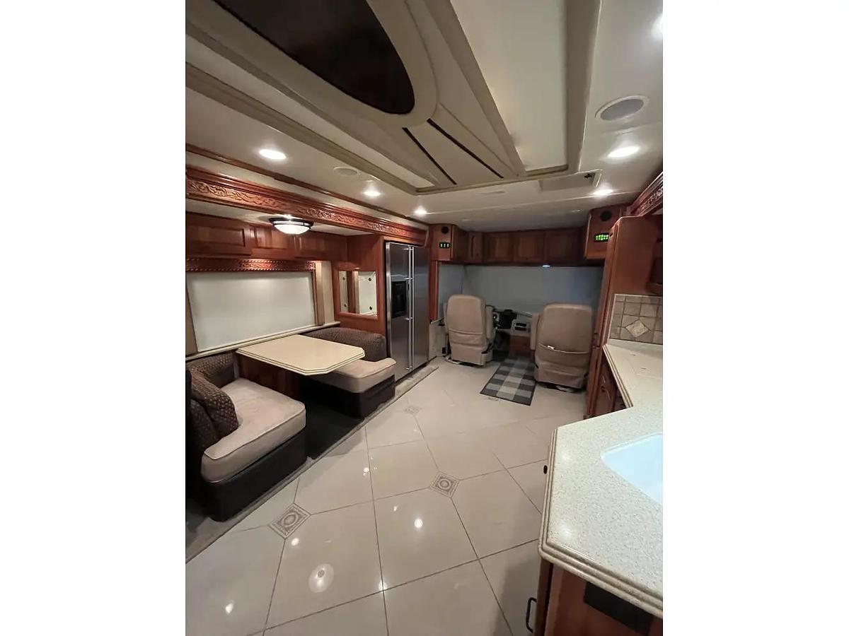 Used 2008 Monaco Dynasty Squire IV