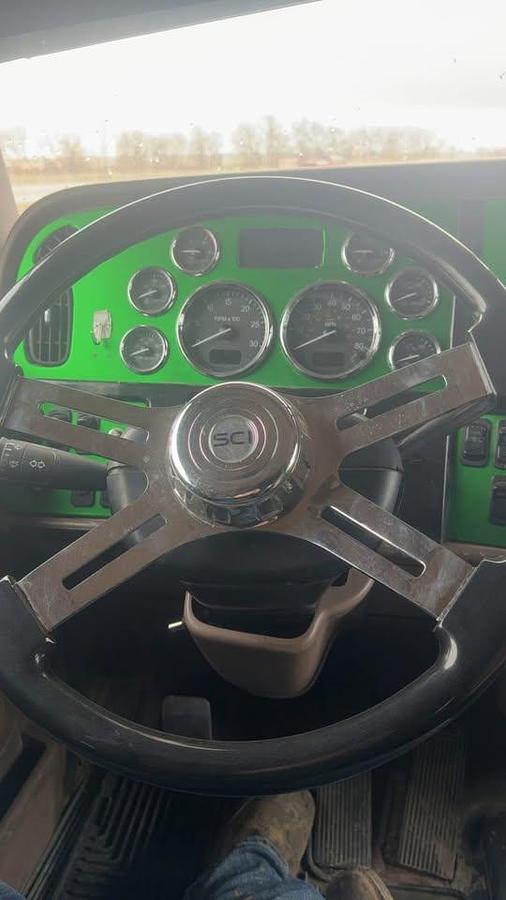 Used 2007 Peterbilt 379