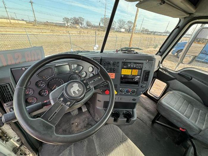 Used 2017 Mack CXU613 T