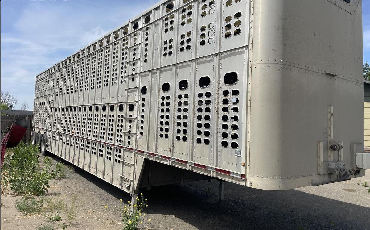 Used 2019 Wilson PSDCL-402 Livestock Trailer