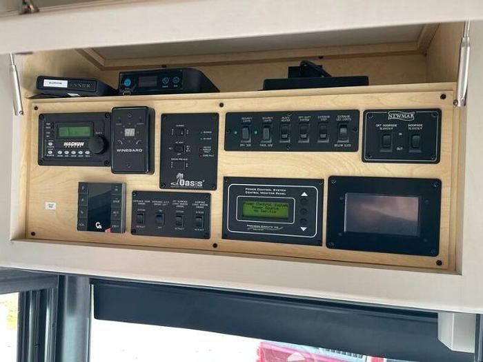 Used 2022 Newmar Dutch Star 4369