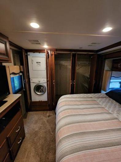 Used 2011 Fleetwood Providence 42P